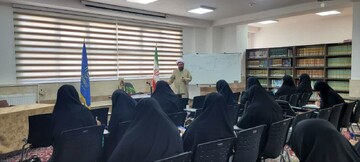 تبیین جایگاه نماز و ابعاد فردی و اجتماعی آن در مدرسه علمیه ریحانه النبی(س) اراک