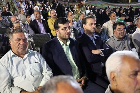 تصاویر/ برگزاری اجلاسیه ملی شهید حاج محمدحسین موحدین و شهدای کارمند کشور در یزد