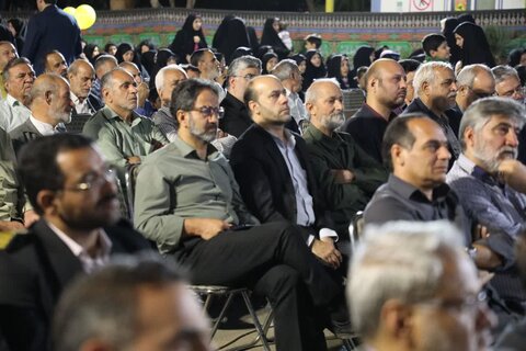 تصاویر/ برگزاری اجلاسیه ملی شهید حاج محمدحسین موحدین و شهدای کارمند کشور در یزد