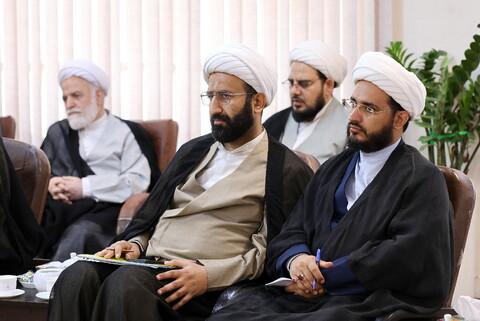 تصاویر/ جلسه شورای معاونین مرکز مدیریت حوزه‌های علمیه