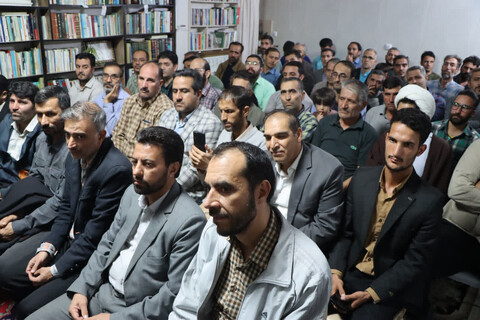 تصاویر |حضور نماینده ولی فقیه در استان زنجان در جمع اولیای و دانش آموزان مدارس امین زنجان