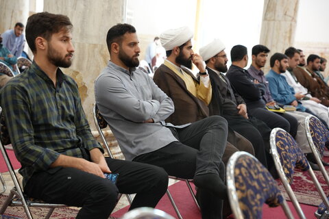 تصاویر/ برگزاری مراسم ترحیم همسر مکرمه آیت‌الله‌العظمی سیستانی به همت شورای‌عالی و مرکز مدیریت حوزه علمیه استان تهران