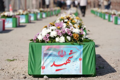 تصاویر/ آیین استقبال از پیکرهای طیبه ۴۶ شهید گرانقدر دوران دفاع مقدس