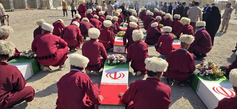 تصاویر/ آیین استقبال از پیکرهای طیبه ۴۶ شهید گرانقدر دوران دفاع مقدس