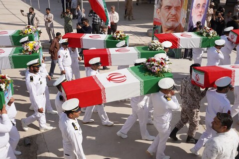 تصاویر/ آیین استقبال از پیکرهای طیبه ۴۶ شهید گرانقدر دوران دفاع مقدس