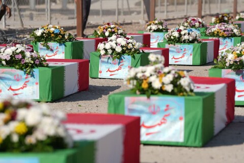 تصاویر/ آیین استقبال از پیکرهای طیبه ۴۶ شهید گرانقدر دوران دفاع مقدس