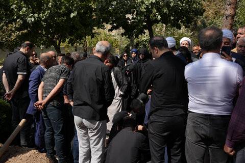 تصاویر/ تشییع و خاکسپاری شهید محراب