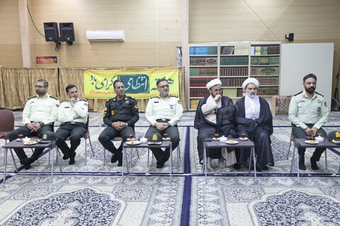 تصاویر/ دیدار فرماندهان نیروی انتظامی استان با امام جمعه یزد