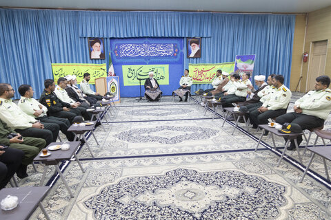 تصاویر/ دیدار فرماندهان نیروی انتظامی استان با امام جمعه یزد