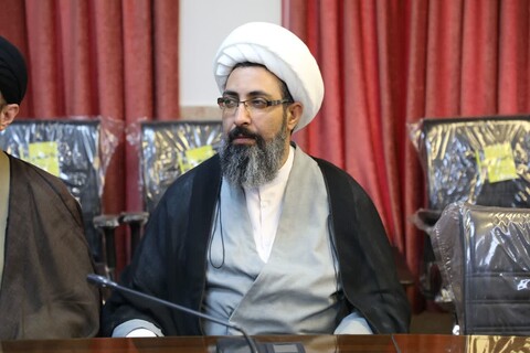 تصاویر/ برگزاری نشست بصیرتی ویژه کادر مدیریت و مدارس علمیه شهرستان یزد