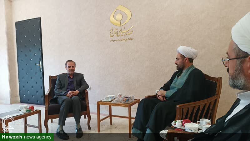 دیدار رئیس مرکز نور با مدیرکل صدا و سیمای استان قم