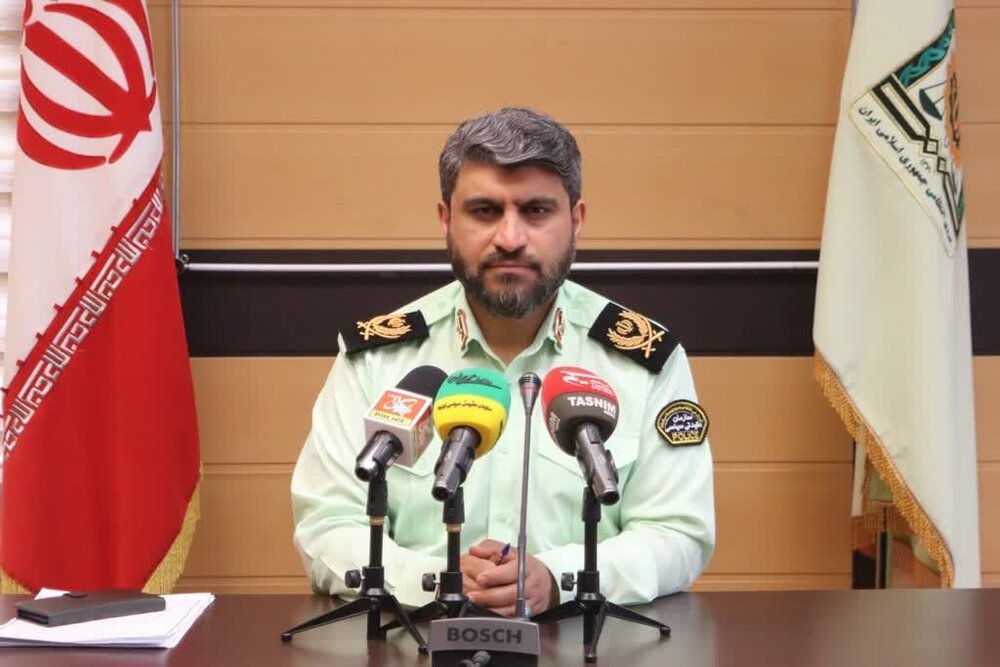 مدیران باید با هدایت ستادی، کارکنان زیرمجموعه خود را راهنمایی کنند