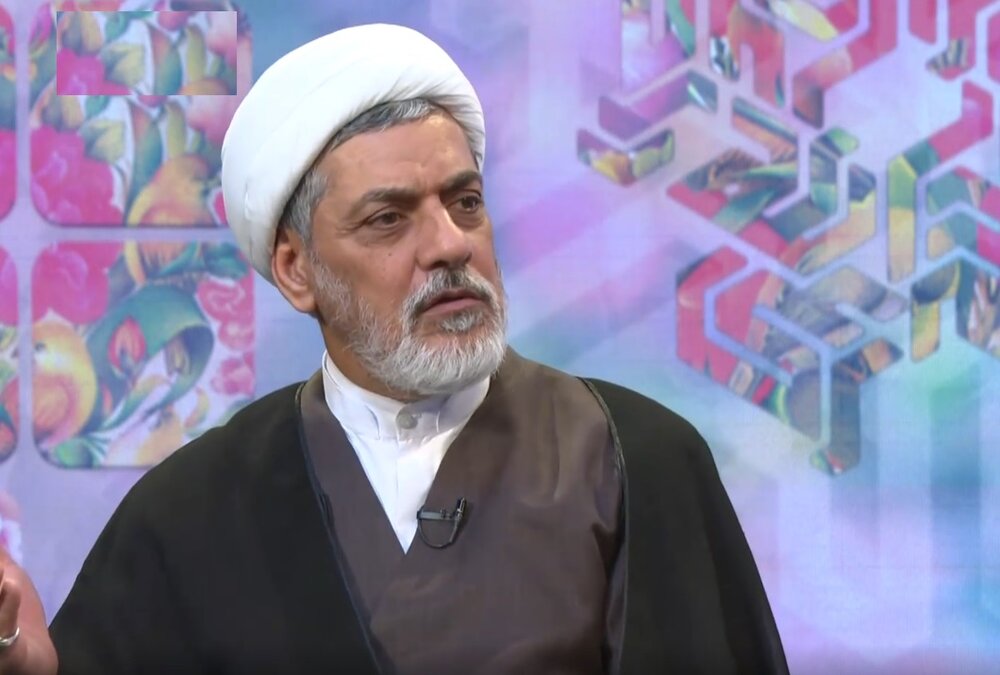 بی‌تفاوتی نسبت به فسق علنی جایز نیست