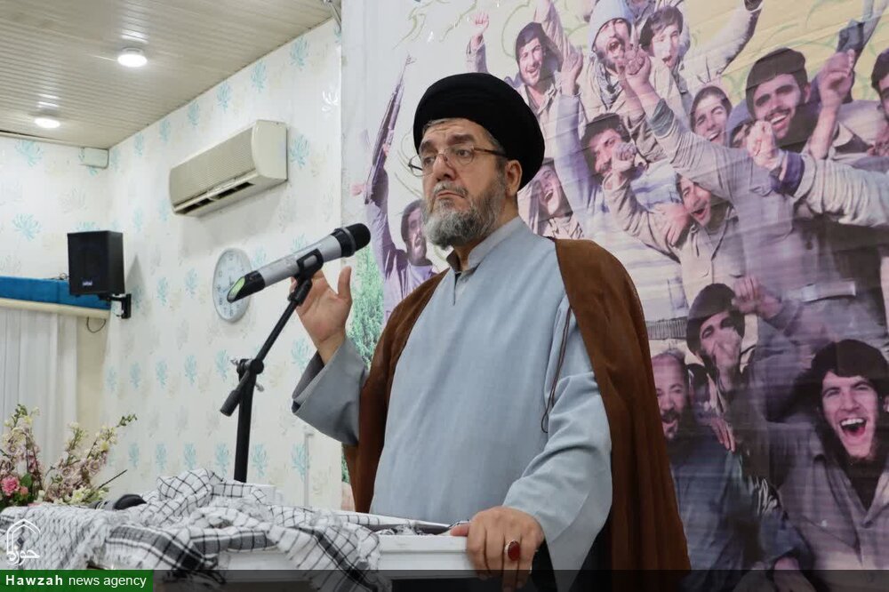 ایثارگران، گنجینه‌های حیاتی ملت هستند