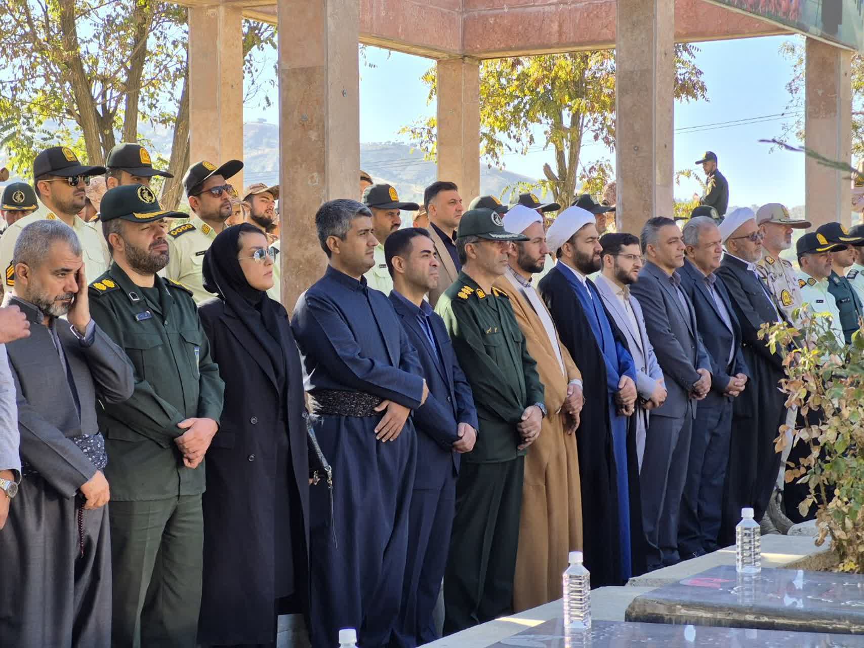 حرکت در مسیر حفظ عزت و اقتدار درس شهدا به جامعه بود