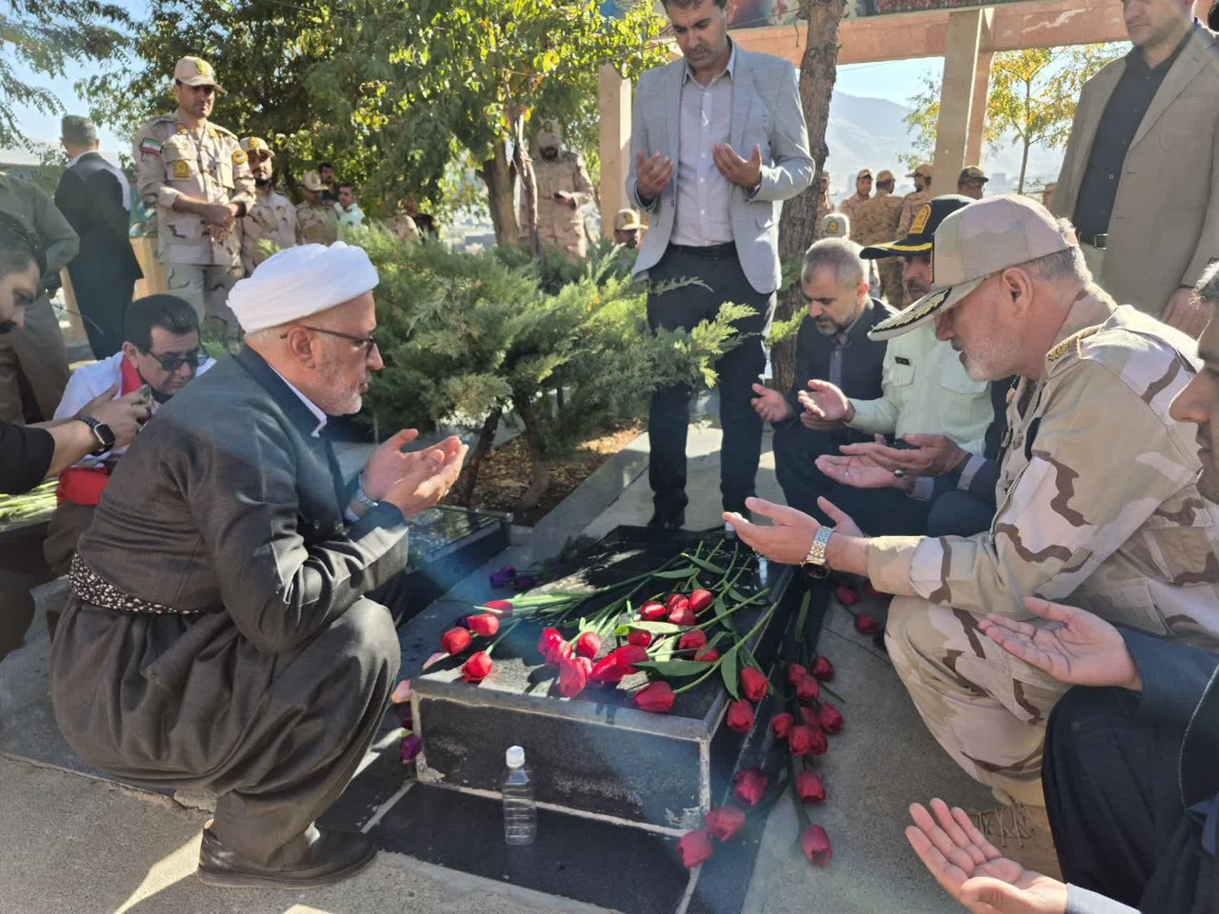 حرکت در مسیر حفظ عزت و اقتدار درس شهدا به جامعه بود