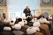 آية الله العظمى مكارم الشيرازي يُؤكّد على توظيف التقنيات الحديثة في خدمة العلم في الحوزات العلمية والدعوة