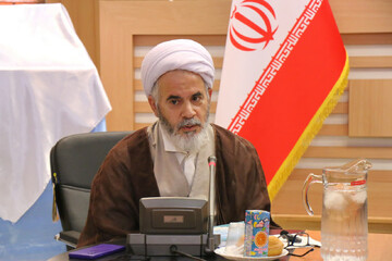 امام با آزادی فکری و تحلیلی به بررسی موضوعات می‌پرداختند