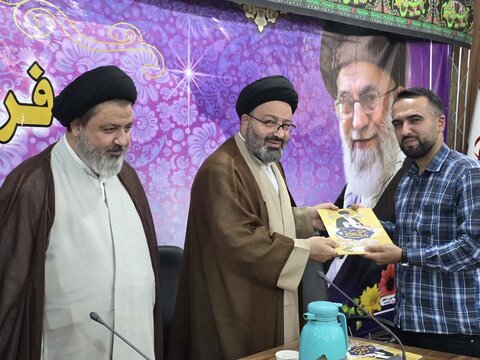 تصاویر/ آیین تجلیل از خادمین ایام محرم و صفر در ماکو