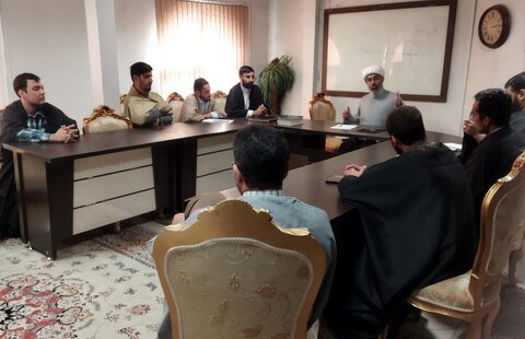 تصاویر/ احیای سنت «درس عمومی» در مدرسه علمیه سفیران هدایت امام صادق(ع)