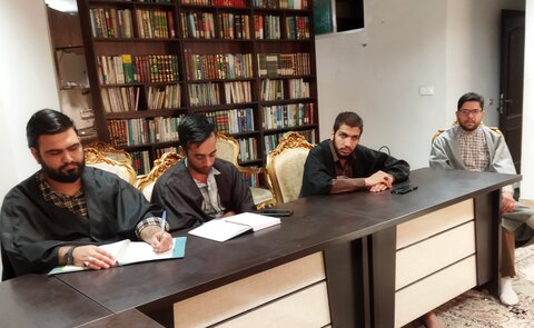 تصاویر/ احیای سنت «درس عمومی» در مدرسه علمیه سفیران هدایت امام صادق(ع)