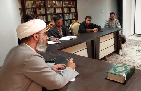 تصاویر/ احیای سنت «درس عمومی» در مدرسه علمیه سفیران هدایت امام صادق(ع)