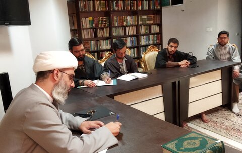 تصاویر/ احیای سنت «درس عمومی» در مدرسه علمیه سفیران هدایت امام صادق(ع)