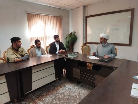 تصاویر/ احیای سنت «درس عمومی» در مدرسه علمیه سفیران هدایت امام صادق(ع)