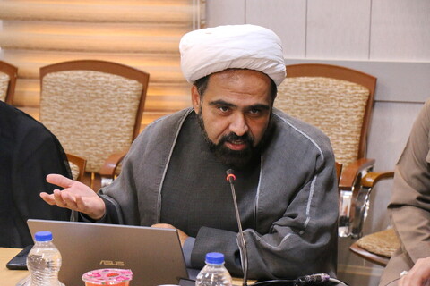 تصاویر/ جلسه هم اندیشی دبیران محترم ستادهای راهبری حوزه