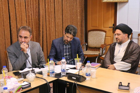 تصاویر/ جلسه هم اندیشی دبیران محترم ستادهای راهبری حوزه