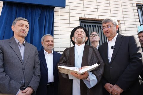 تصاویر آئین افتتاح تعدادی از مدارس احداثی به کمک بنیاد برکت در شهرستان دلفان