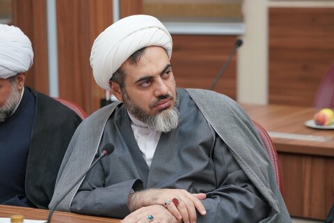 تصاویر/ نشست بزرگداشت یوم الله ۱۳ آبان