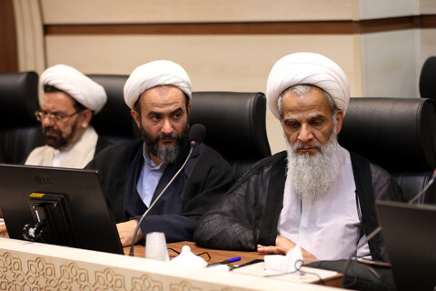 تصاویر/نشست مجمع نمایندگان طلاب و فضلای حوزه با معاون تبلیغ و امور فرهنگی حوزه های علمیه