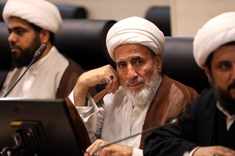 تصاویر/نشست مجمع نمایندگان طلاب و فضلای حوزه با معاون تبلیغ و امور فرهنگی حوزه های علمیه