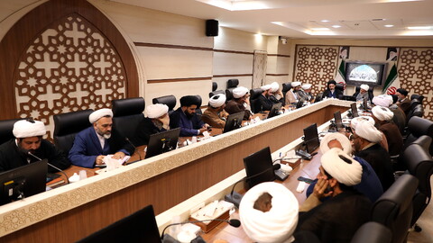 تصاویر/نشست مجمع نمایندگان طلاب و فضلای حوزه با معاون تبلیغ و امور فرهنگی حوزه های علمیه