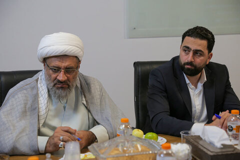 تصاویر / جلسه قرارگاه_تبیین با حضور امام جمعه قزوین