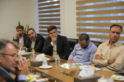 تصاویر / جلسه قرارگاه_تبیین با حضور امام جمعه قزوین