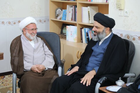 بازدید مدیر حوزه علمیه استان یزد از مدرسه علمیه حضرت ولی عصر عج ابرکوه