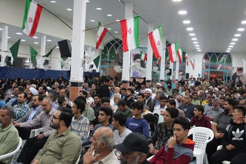 تصاویر/ تجمع بزرگ بسیجیان شهرستان آران و بیدگل