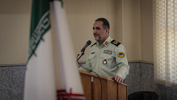 دشمن با تمرکز بر فشار اقتصادی به‌دنبال کاهش تاب‌آوری اجتماعی است