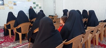 ارائه مقاله "هفت آداب طلایی برای علم‌آموزی" در مدرسه علمیه نجف‌آباد