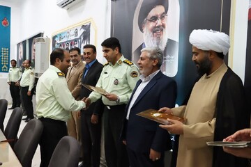 تصاویر/ آیین تجلیل از کارکنان نیروی انتظامی شهرستان بهاباد