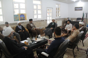 تصاویر/ جلسه معاونان آموزش مدارس علمیه بوشهر