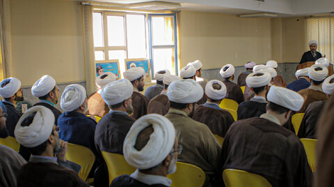 تصاویر/همایش مشترک روحانیون نیروهای مسلح استان همدان