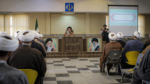 تصاویر/همایش مشترک روحانیون نیروهای مسلح استان همدان