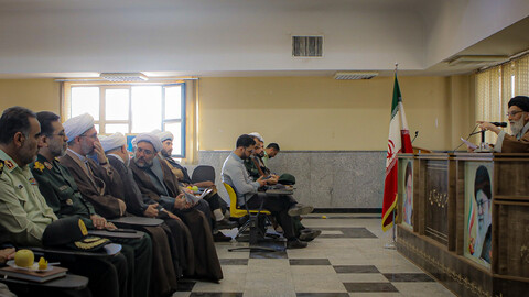 تصاویر/همایش مشترک روحانیون نیروهای مسلح استان همدان