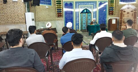 تصاویر/ درس اخلاق مدرسه علمیه حضرت حجت (عج)