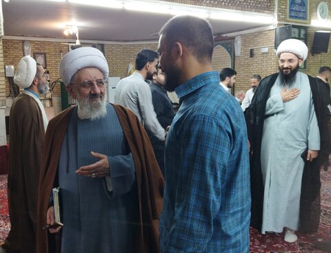 تصاویر/ درس اخلاق مدرسه علمیه حضرت حجت (عج)