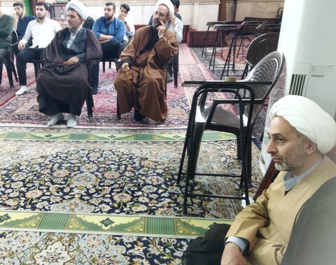 تصاویر/ درس اخلاق مدرسه علمیه حضرت حجت (عج)