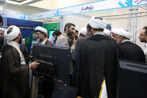 تصاویر/ افتتاحیه نمایشگاه دستاوردهای فناورانه علوم اسلامی انسانی دیجیتال